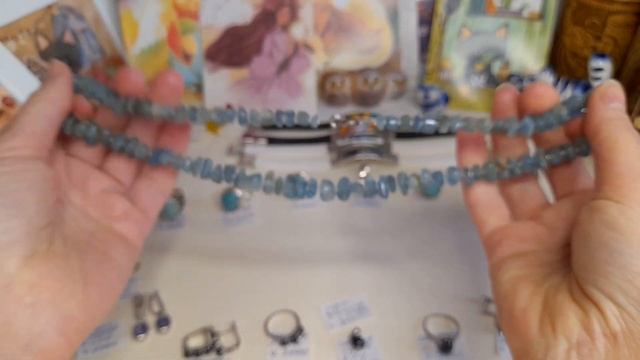 Короткое видео. Украшения, минералы в серебре