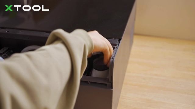 Лазерный резчикгравировщик Makeblock XTOOL P2 с электронным справочником смотреть онлайн