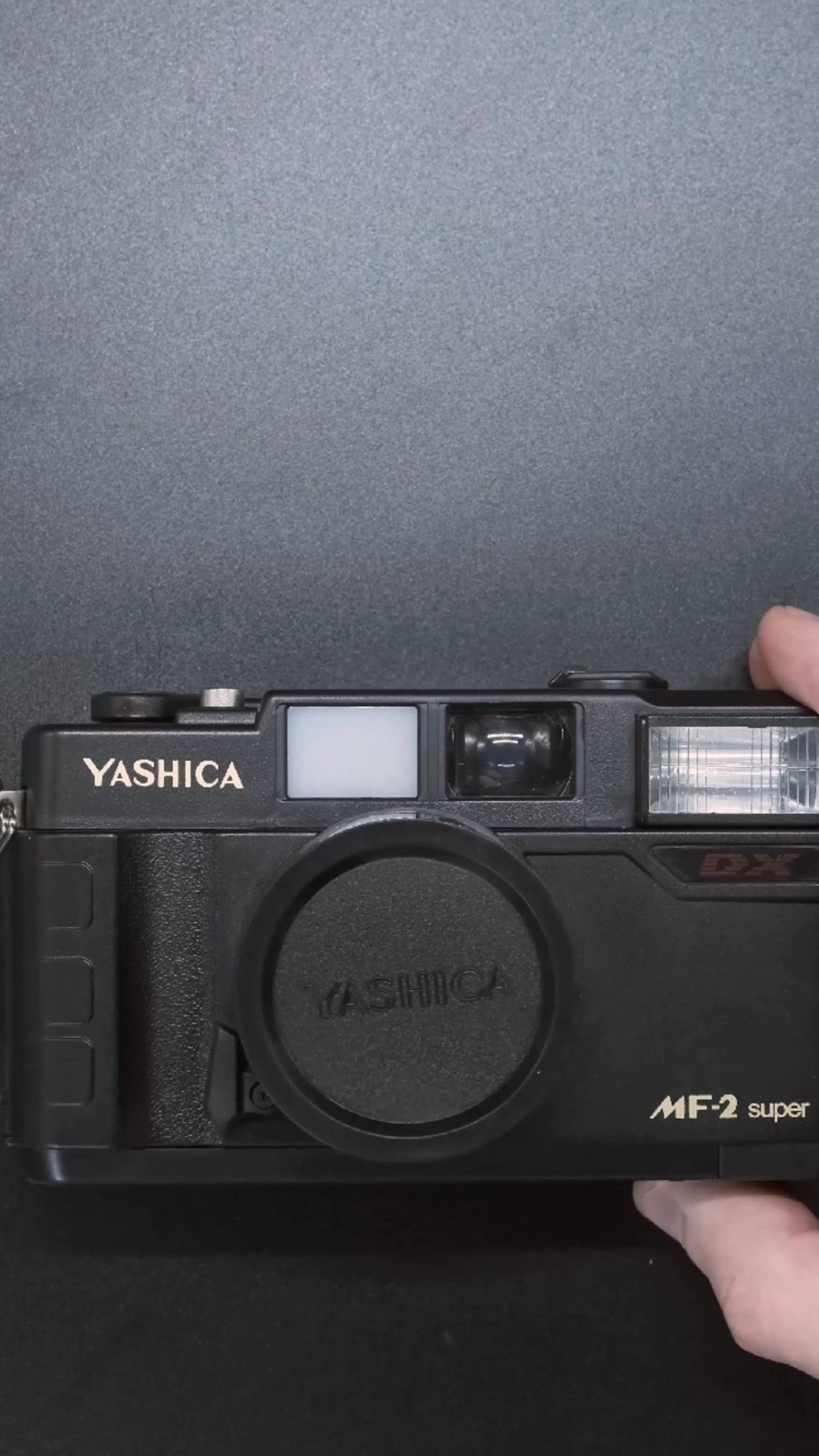 Винтажная компактная фотокамера Yashica MF-2 Super (China)