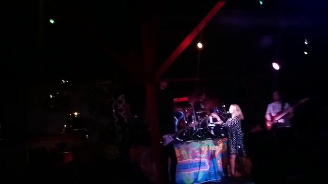 Соня Реснянская и Soul Voyager смотреть онлайн