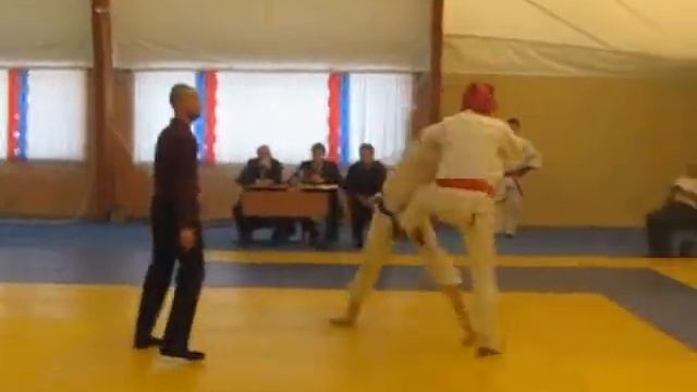 1 бой в категории (досрочно) смотреть онлайн