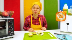 Человек Паук пробует Фруктовый Смузи! Готовим вместе - видео про готовку и простые рецепты