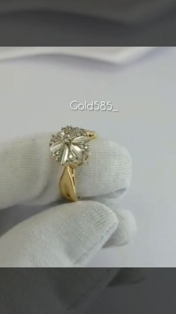 ЗОЛОТОЙ КОМПЛЕКТ С БРИЛЛИАНТАМИ смотреть онлайн