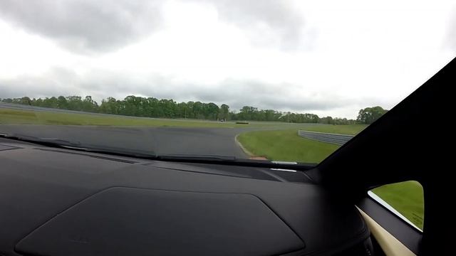 Hot Laps in Lamborghini Aventador at New Jersey Motorsports Park смотреть онлайн