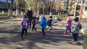 Шахтерск МБДОУ №4 "Подвижные игры на прогулке"