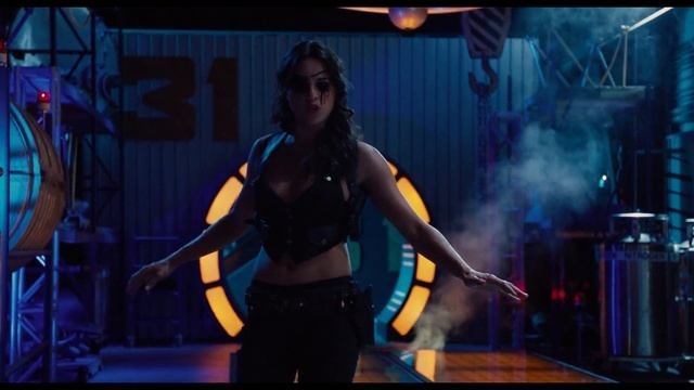 MICHELLE RODRIGUEZ Vs AMBER HEARD | MACHETE KILLS (2013)