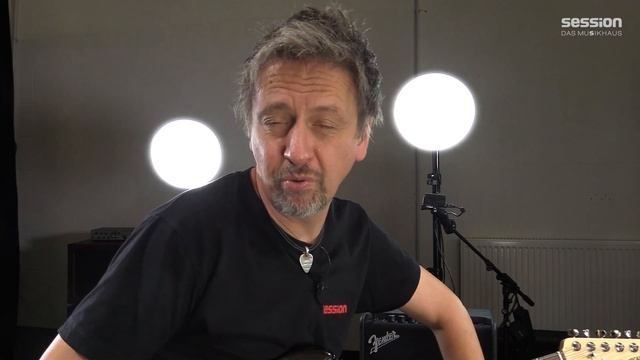 Einsteiger: Worauf muss ich beim Kauf eines E-Gitarren Combos achten? смотреть онлайн