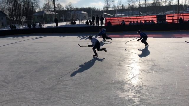 ХК Кадуй - МХК Кадуй (18/02/2023) - 2й период смотреть онлайн