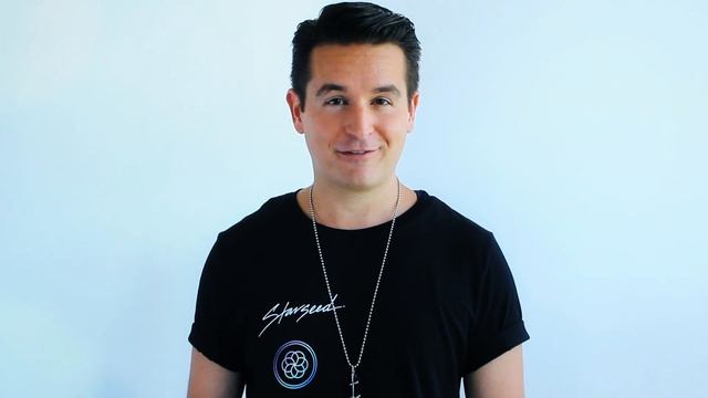 Rose Quartz: The Stone of Love 💗 Healing Benefits + Affirmation смотреть онлайн