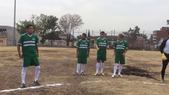 ¡Da Israel Trejo Barajas patada inaugural en el Norte Sur...! смотреть онлайн