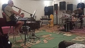 кавер дворик.