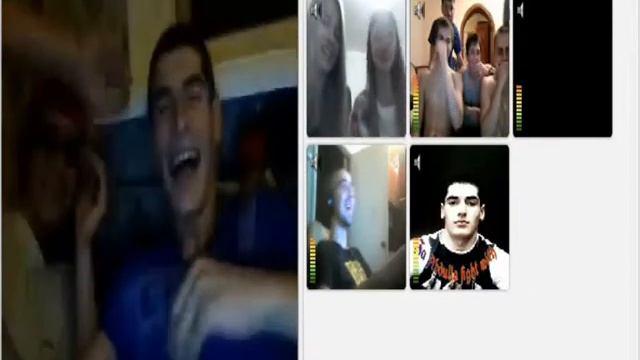 Чувака в красной кепке спалили смотреть онлайн