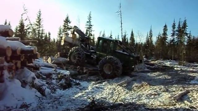 Скиддер John Deere.AVI