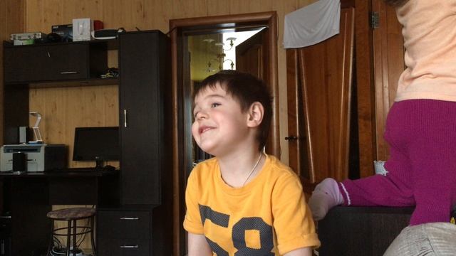 Аким 4 года и Аришка 2 года смотреть онлайн