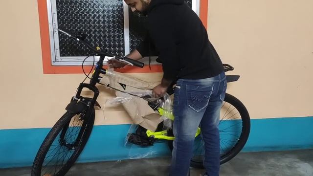 Hercules Dynamite ZX Unboxing & Honest Review смотреть онлайн