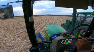 Уборка кукурузы, МТЗ 82, МТЗ 892, 2 John Deere 6110 B, ч2