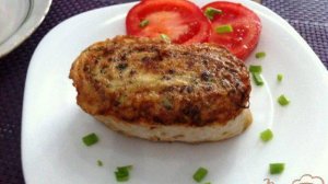 Тёплый закусочный рулет из лаваша