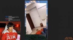 АСЛАН ШУКАША СМОТРИТ МЕМЫ