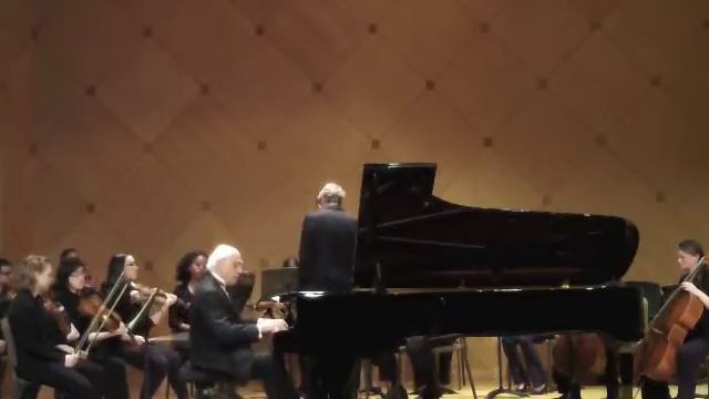 Joseph Haydn, Piano Concerto in D Major, Vivace, CAIO PAGANO PIANO, CONDUCTOR TIMOTHY RUSSELL смотреть онлайн