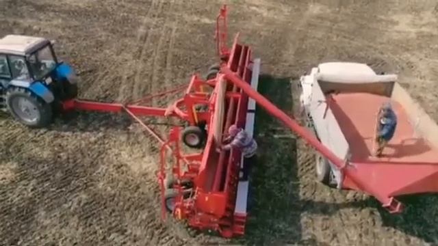 ЗС-9. СЕЯЛКА ЗЕРНОВАЯ ДЛЯ ПОСЕВА СЕМЯН ЗЕРНОВЫХ, ЗЕРНОБОБОВЫХ, МЕЛКОСЕМЯННЫХ КУЛЬТУР-Воронежская