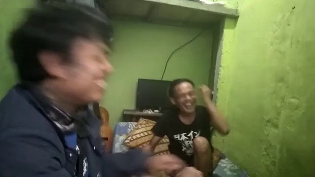 pak pik puk...Ade Londok vs cheprietz смотреть онлайн