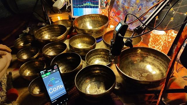 НЕПАЛЬСКИЕ ЧАШИ нотный НАБОР-ПРЕЗЕНТАЦИЯ (3 октавы) 132-363гц.   12.5 кг.   135к