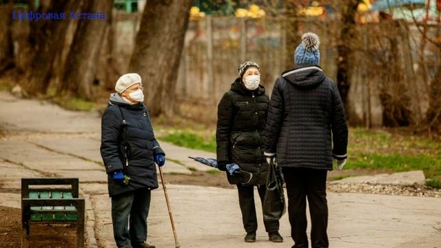 Информацию о снижении пенсионного возраста прокомментировали в Минтруда