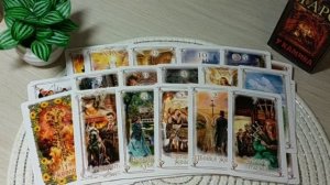 ЧТО ПРОИСХОДИТ В ЕГО ЖИЗНИ ПРЯМО СЕЙЧАС? гадание