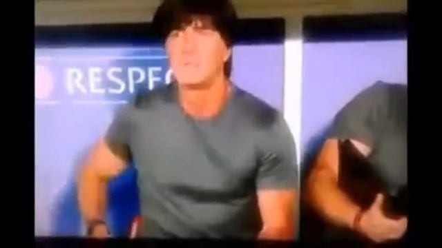 Joachim Löw scratches his ass after the balls !!! Euro 2016 смотреть онлайн