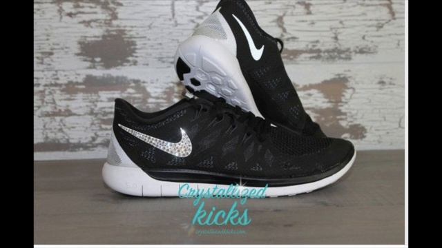 The Top 10 Customized Nike and Converse Sneakers for Men, Women & Kids смотреть онлайн