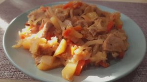 ЕШЬ И ХУДЕЙ ! КАПУСТА ТУШЁНАЯ, два варианта. ОЧЕНЬ ВКУСНЫЕ и более ПОЛЕЗНЫЕ ВАРИАНТЫ. С КБЖУ.