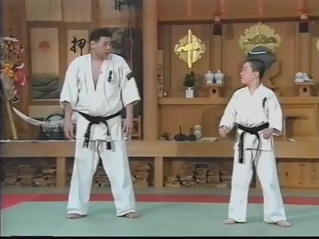 Маленькие воины Киокушина - Класс каратэ для мальчиков и девочек - Дети 2.