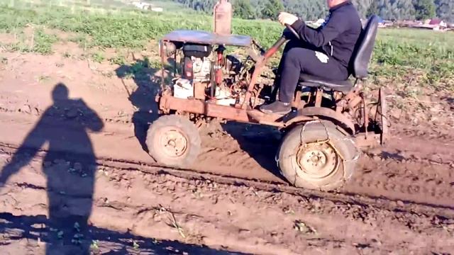 Минитрактор своими руками. Выезд, проверка смотреть онлайн