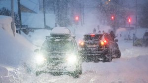 Перекрыты федеральные трассы: Сахалин накрыла сильнейшая метель