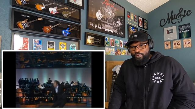 Tom Jones - Treat Her Right | REACTION смотреть онлайн