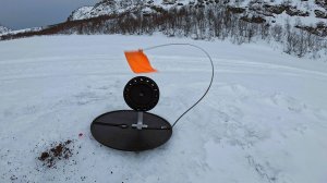 РЫБАЛКА НА ОЗЕРАХ РЯДОМ С БАРЕНЦЕВЫМ МОРЕМ