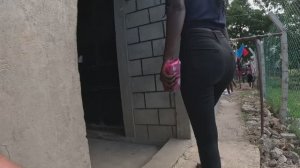 САМОСТОЯТЕЛЬНЫЙ ПОИСК ПРОЖИВАНИЯ В БАМБУРИ  # 2  /  НАРИСОВАЛАСЬ ЧЁРНАЯ ПРИНЦЕССА