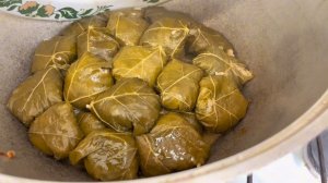 Невероятно вкусное блюдо из Виноградных листьев и риса👩🏻🍳✅ Только мясо , рис и виноградные лист