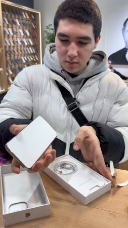 Все еще топовые iPhone 15 Pro Max 🌟
