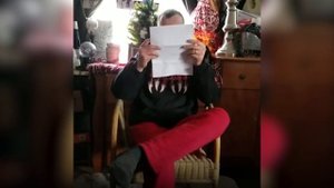 Папа Заплакал как Ребенок, Когда Прочитал Письмо от Дочери