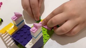 Собираем и играем LEGO Friends! Игровая площадка для питомцев из конструктора лего!