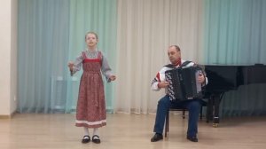 Овчарова Ксения 10 лет, г. Старый Оскол, "Весна-красна", "Земляниченька"