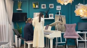 Пирумова Марианна – Два Цвета