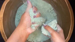 Asmr - satisfying - baking soda - 2 videos