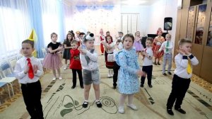 весенний утренник группа 3 2025
