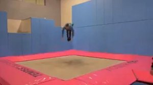 Паркур на батуте