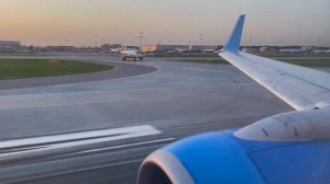 Взлет Победы из Шереметьево Boeing 737-800