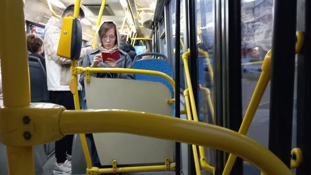 поездка на автобусе ЛиАЗ 5292.65 до остановки метро Планерная смотреть онлайн