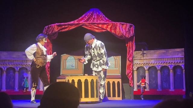 Театр кукол + прогулка по Киеву✨// Путешествие с одноклассниками 🏙️ // Весна 2023 🌷 // смотреть онлайн