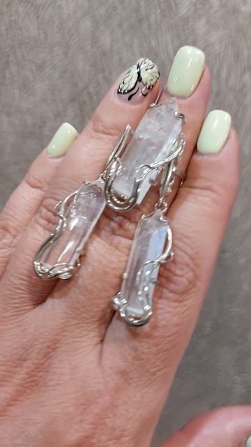 Комплект с горным хрусталем смотреть онлайн